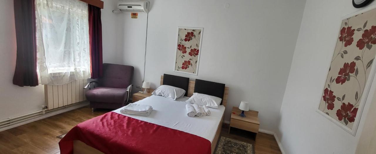 Pensiune Restaurant Arconi Нэводари Экстерьер фото